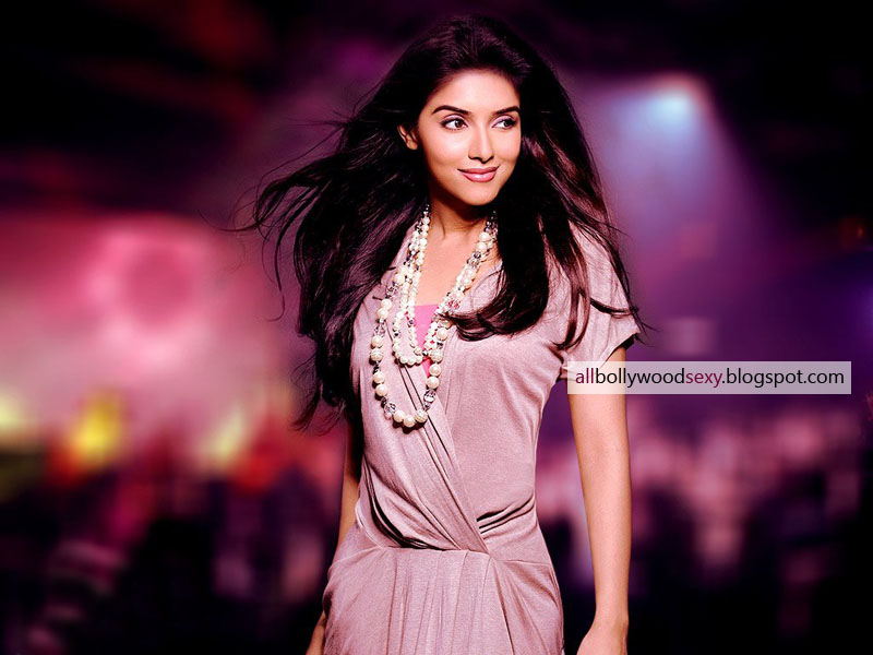south indian actress wallpapers. South indian actress asin in